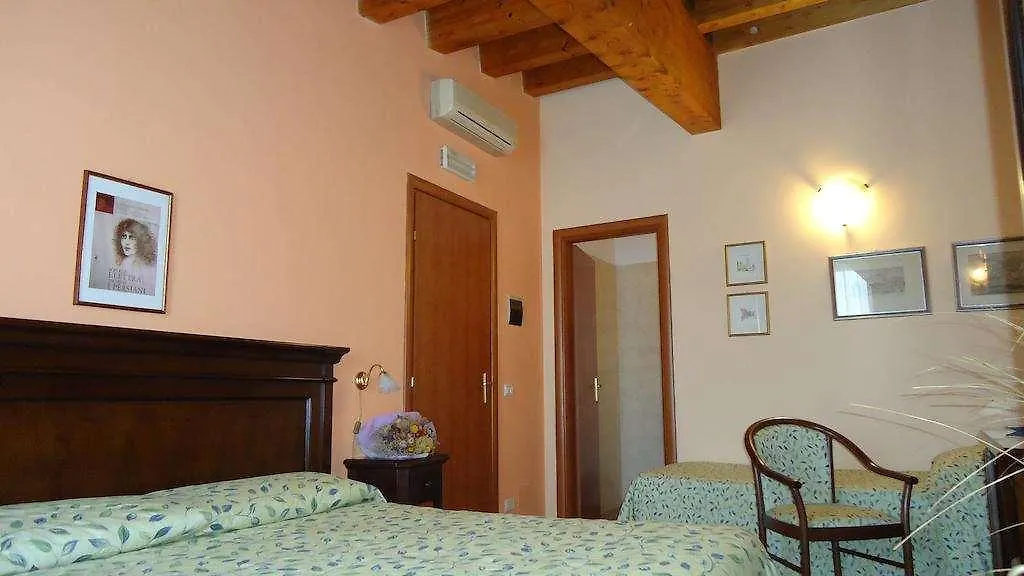 Hotel Archimede - Siracusa Syracuse 0*,  Italia